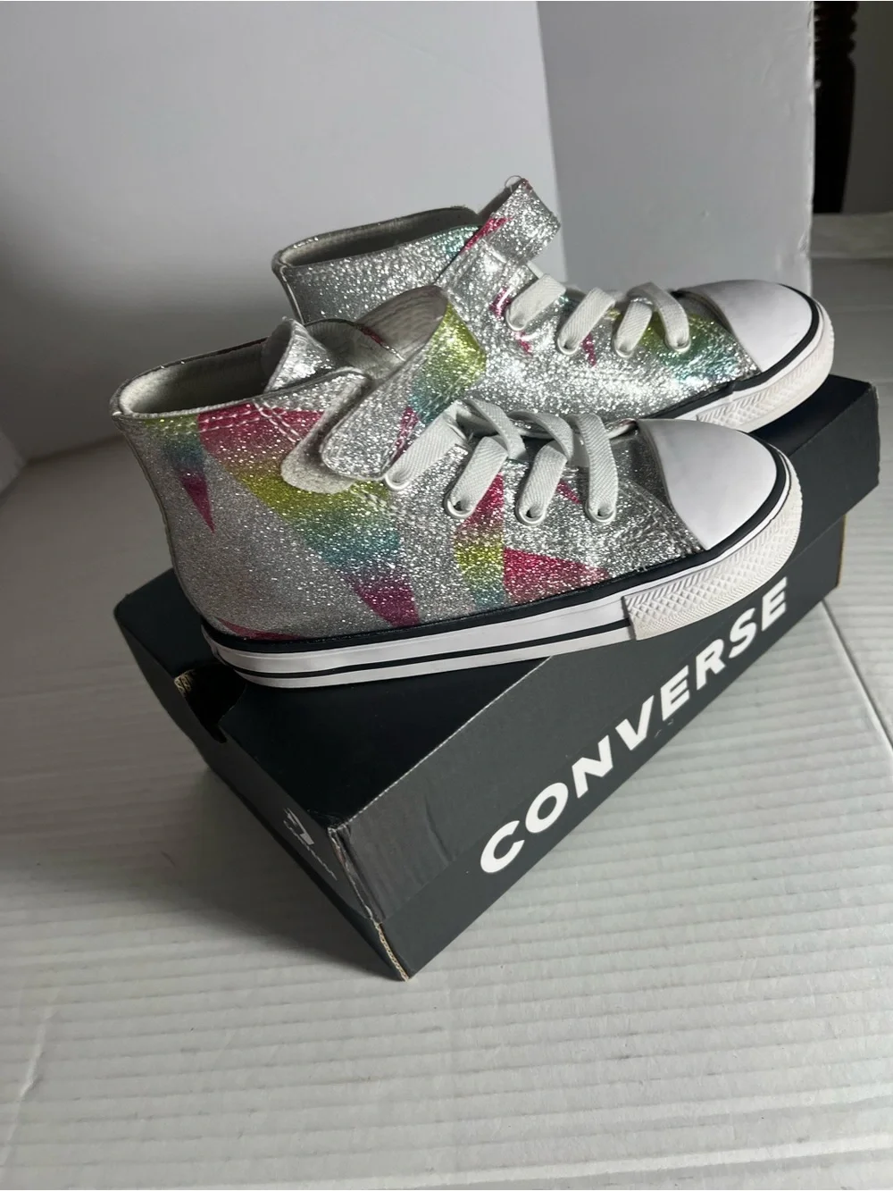 All Star size 9 good condition